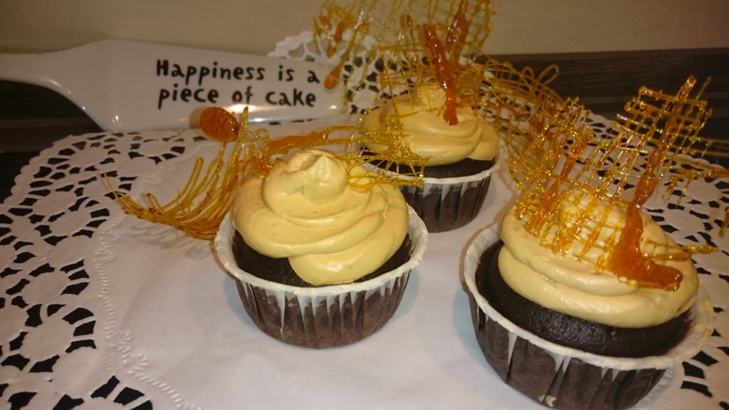 Vegane Schokocupcakes mit Salted Caramel Frosting – Meine Back Liste